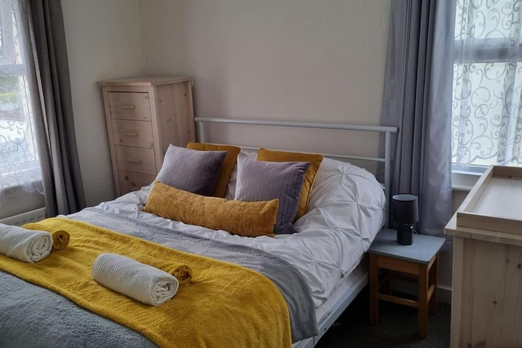 Entire House With Garden & Parking Nr Ashford Int Βίλα Εξωτερικό φωτογραφία